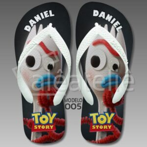 Chinelo Toy Story 05